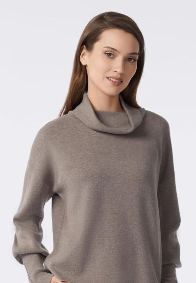 КАШМИРЕН ПУЛОВЕ Embellished Beaut W24-00CH1017 MARC & ANDRE