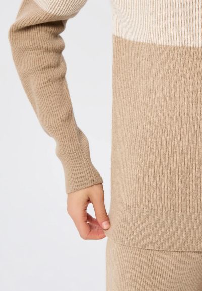 КАШМИРЕН ПУЛОВЕР Ribbed Rhythm W25-00CH0818 MARC & ANDRE