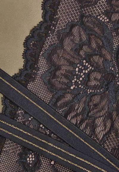 ДАНТЕЛЕНА ПРАШКА Dreamer W25-0691-O2-STL-LZ MARC & ANDRE