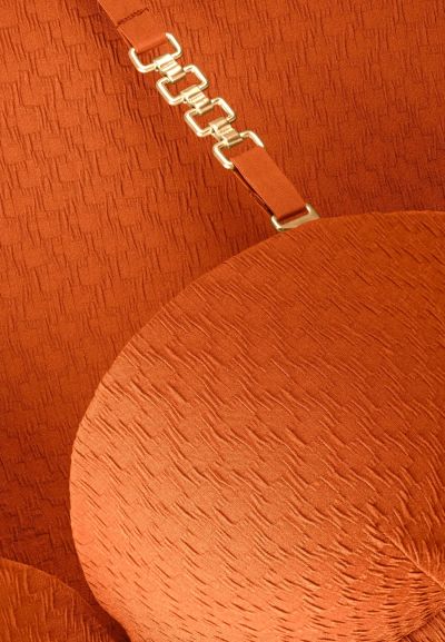 ЦЯЛ БАНСКИ Sensation L2608-941 MARC & ANDRE