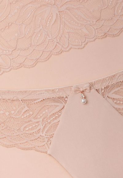 ДАНТЕЛЕНА ПРАШКА Essence S26-0591-O2-STL-LZ MARC & ANDRE